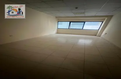 Apartment - 1 Bedroom - 2 Bathrooms for rent in Al Mamzar Plaza - Al Taawun Street - Al Taawun - Sharjah