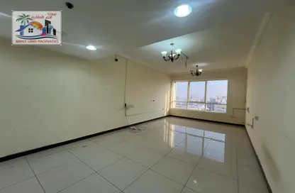 Apartment - 3 Bedrooms - 4 Bathrooms for rent in Qasimia 10 building - Al Mahatta - Al Qasimia - Sharjah