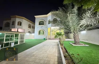 Villa - 5 Bedrooms - 7 Bathrooms for sale in Al Mowaihat 3 - Al Mowaihat - Ajman