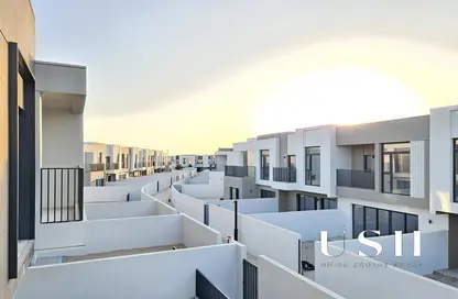 Townhouse - 3 Bedrooms - 3 Bathrooms for rent in Greenviews 2 - EMAAR South - Dubai South (Dubai World Central) - Dubai