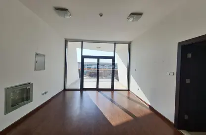 Apartment - 1 Bedroom - 2 Bathrooms for rent in Binghatti Views - Dubai Silicon Oasis - Dubai