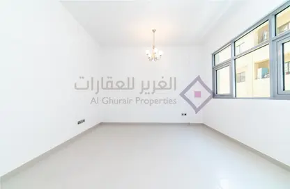 Apartment - 1 Bathroom for rent in Al Muraqqabat - Deira - Dubai