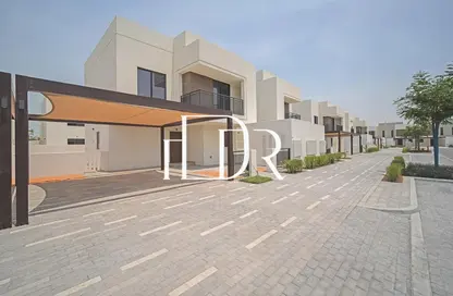 Villa - 4 Bedrooms - 5 Bathrooms for sale in Noya 1 - Noya - Yas Island - Abu Dhabi