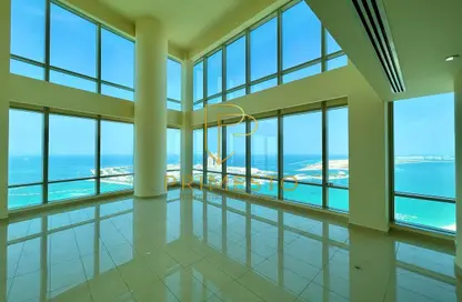 Duplex - 3 Bedrooms - 5 Bathrooms for rent in Nation Towers - Corniche Road - Abu Dhabi