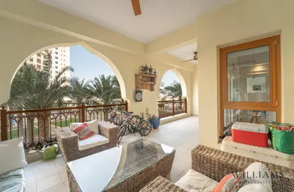 Apartment - 2 Bedrooms - 3 Bathrooms for sale in Marina Residences 6 - Marina Residences - Palm Jumeirah - Dubai