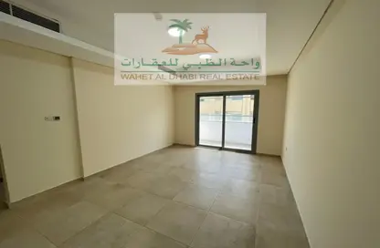 Apartment - 2 Bedrooms - 2 Bathrooms for rent in Abu shagara - Sharjah