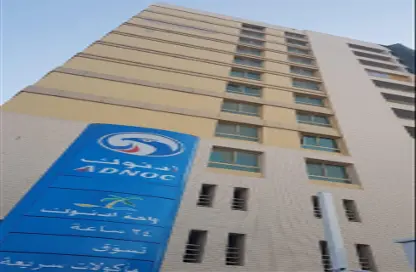 Apartment - 2 Bedrooms - 1 Bathroom for rent in Al Qulaya'ah - Al Sharq - Sharjah