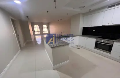 Apartment - 1 Bedroom - 2 Bathrooms for rent in Rawdhat - Airport Road - Abu Dhabi