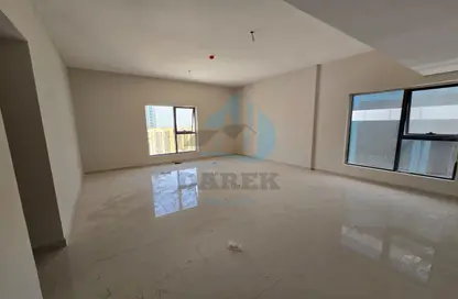 Apartment - 3 Bedrooms - 3 Bathrooms for rent in Al Rashidiya 1 - Al Rashidiya - Ajman