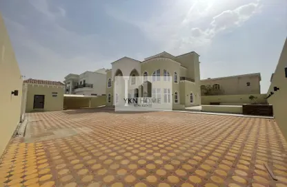 Villa - 7 Bedrooms for rent in Mohamed Bin Zayed City - Abu Dhabi