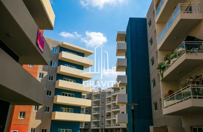 Apartment - 3 Bedrooms - 3 Bathrooms for rent in Tower 1 - Al Reef Downtown - Al Reef - Abu Dhabi