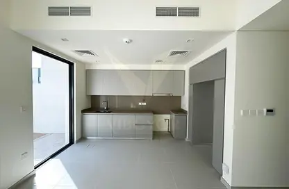 Townhouse - 3 Bedrooms - 4 Bathrooms for rent in Greenview - EMAAR South - Dubai South (Dubai World Central) - Dubai