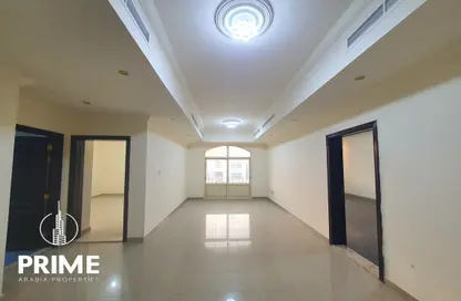 Apartment - 4 Bedrooms - 4 Bathrooms for rent in Hadbat Al Zafranah - Muroor Area - Abu Dhabi