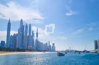 Apartment - 2 Bedrooms - 2 Bathrooms for sale in Palace Beach Residence - EMAAR Beachfront - Dubai Harbour - Dubai