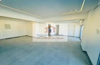 Apartment - 3 Bedrooms - 2 Bathrooms for rent in Owaida Tower - Airport Road - Abu Dhabi