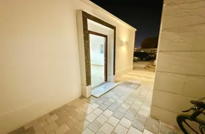 Apartment - 1 Bathroom for rent in Al Shamkha - Abu Dhabi