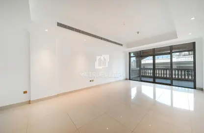 Apartment - 2 Bedrooms - 3 Bathrooms for sale in Kempinski Palm Residence - The Crescent - Palm Jumeirah - Dubai