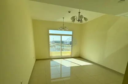 Apartment - 1 Bedroom - 2 Bathrooms for rent in Etlala Residence - Dubai Residence Complex - Dubai