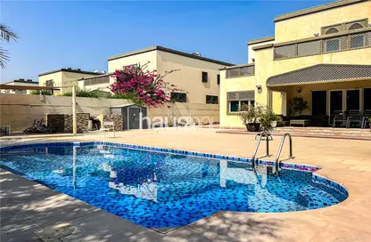 Villa - 4 Bedrooms - 6 Bathrooms for rent in Regional - Jumeirah Park - Dubai