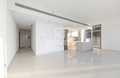 Apartment - 2 Bedrooms - 2 Bathrooms for rent in Beach Isle - EMAAR Beachfront - Dubai Harbour - Dubai