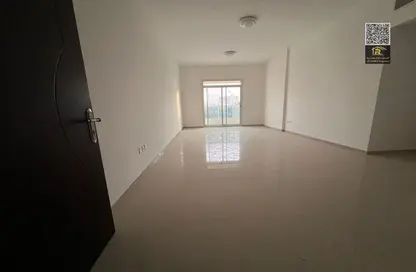 Apartment - 2 Bedrooms - 3 Bathrooms for rent in Al Jurf 2 - Al Jurf - Ajman Downtown - Ajman