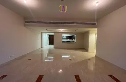 Apartment - 2 Bedrooms - 2 Bathrooms for rent in Sama Tower - Sheikh Zayed Road - Dubai