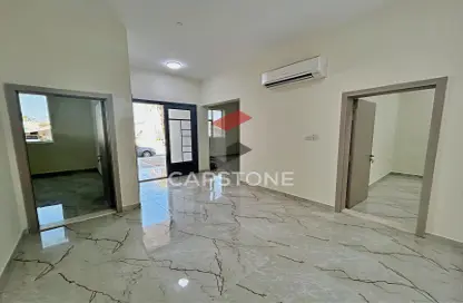 Apartment - 3 Bedrooms - 3 Bathrooms for rent in Al Khabisi - Al Ain