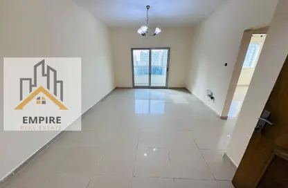 Apartment - 1 Bedroom - 1 Bathroom for rent in Al Hafeet Tower - Al Khan - Sharjah