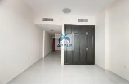 Apartment - 1 Bathroom for rent in Muweileh Community - Muwaileh Commercial - Sharjah