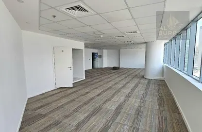 Office Space - Studio - 1 Bathroom for sale in Business Tower - Business Bay - Dubai