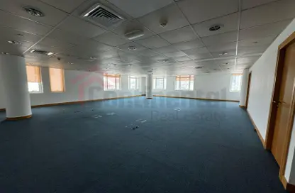 Office Space - Studio - 2 Bathrooms for rent in Building 24 - Dubai Healthcare City - Dubai