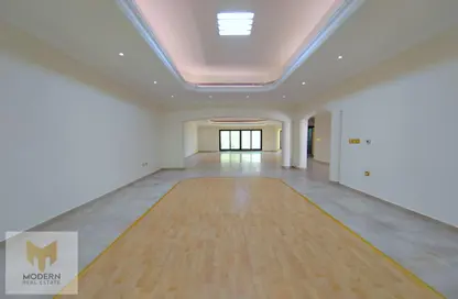 Villa - 6 Bedrooms - 7 Bathrooms for rent in Al Karamah - Abu Dhabi