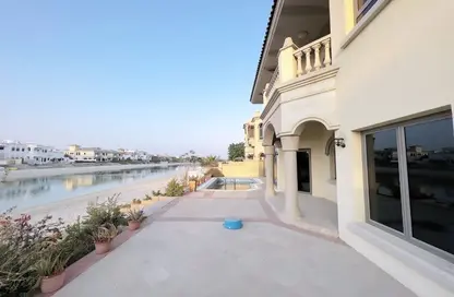 Villa - 5 Bedrooms - 6 Bathrooms for rent in Garden Homes - Palm Jumeirah - Dubai