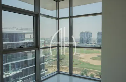 Apartment - 1 Bedroom - 2 Bathrooms for rent in Golf Horizon Tower A - Golf Horizon - DAMAC Hills - Dubai