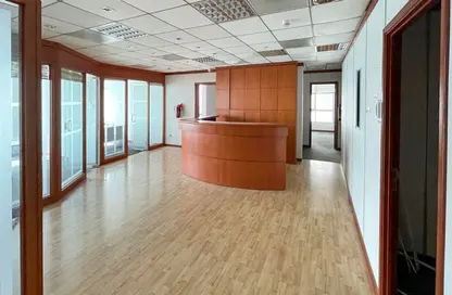 Office Space - Studio - 2 Bathrooms for rent in Khalidiya Centre - Cornich Al Khalidiya - Al Khalidiya - Abu Dhabi