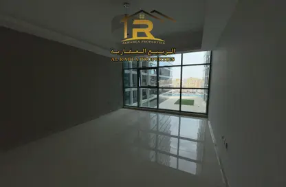 Apartment - 1 Bedroom - 2 Bathrooms for rent in Gulfa Towers - Al Rashidiya 1 - Al Rashidiya - Ajman