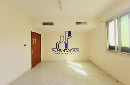 Apartment - 2 Bedrooms - 2 Bathrooms for rent in Fire Station Road - Muwaileh - Sharjah