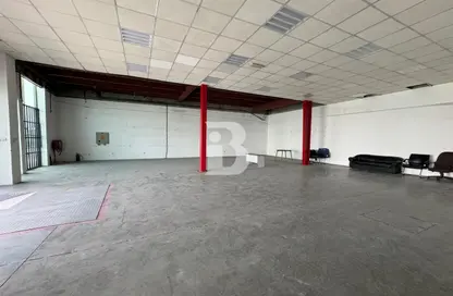 Warehouse - Studio for rent in Al Quoz Industrial Area - Al Quoz - Dubai