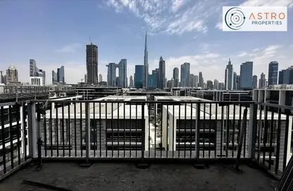 Apartment - 1 Bedroom - 1 Bathroom for sale in Central Park Building 1 - Central Park at City Walk - City Walk - Dubai