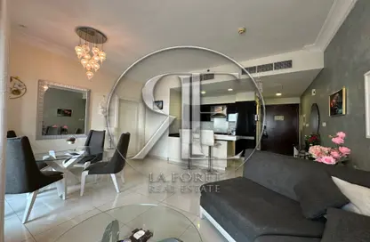 Apartment - 1 Bedroom - 2 Bathrooms for rent in Damac Maison Mall Street - Downtown Dubai - Dubai