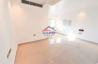 Apartment - 1 Bathroom for rent in Al Khaleej Al Arabi Street - Al Bateen - Abu Dhabi