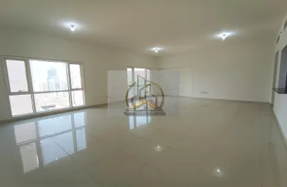 Apartment - 3 Bedrooms - 5 Bathrooms for rent in Al Khalidiya - Abu Dhabi