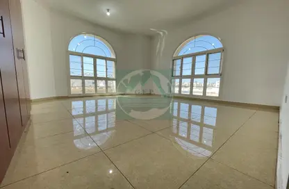 Apartment - 1 Bathroom for rent in Mohamed Bin Zayed Centre - Mohamed Bin Zayed City - Abu Dhabi