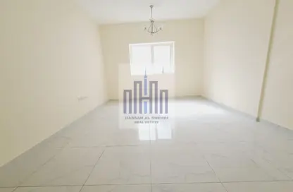 Apartment - 1 Bedroom - 2 Bathrooms for rent in Muwaileh 3 Building - Muwaileh - Sharjah