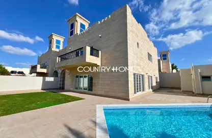 Villa - 5 Bedrooms - 6 Bathrooms for rent in Jumeirah 3 Villas - Jumeirah 3 - Jumeirah - Dubai