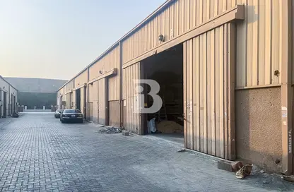 Warehouse - Studio for sale in Phase 2 - Dubai Investment Park (DIP) - Dubai