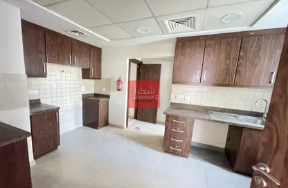 Apartment - 3 Bedrooms - 5 Bathrooms for sale in East Heights 3 - Business Bay - Dubai