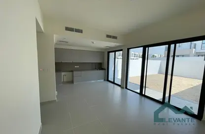 Villa - 3 Bedrooms - 3 Bathrooms for rent in Greenviews 2 - EMAAR South - Dubai South (Dubai World Central) - Dubai