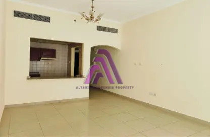 Apartment - 1 Bathroom for rent in Trafalgar Tower - CBD (Central Business District) - International City - Dubai