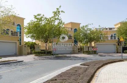 Villa - 4 Bedrooms - 5 Bathrooms for rent in Legacy Nova Villas - Jumeirah Park - Dubai